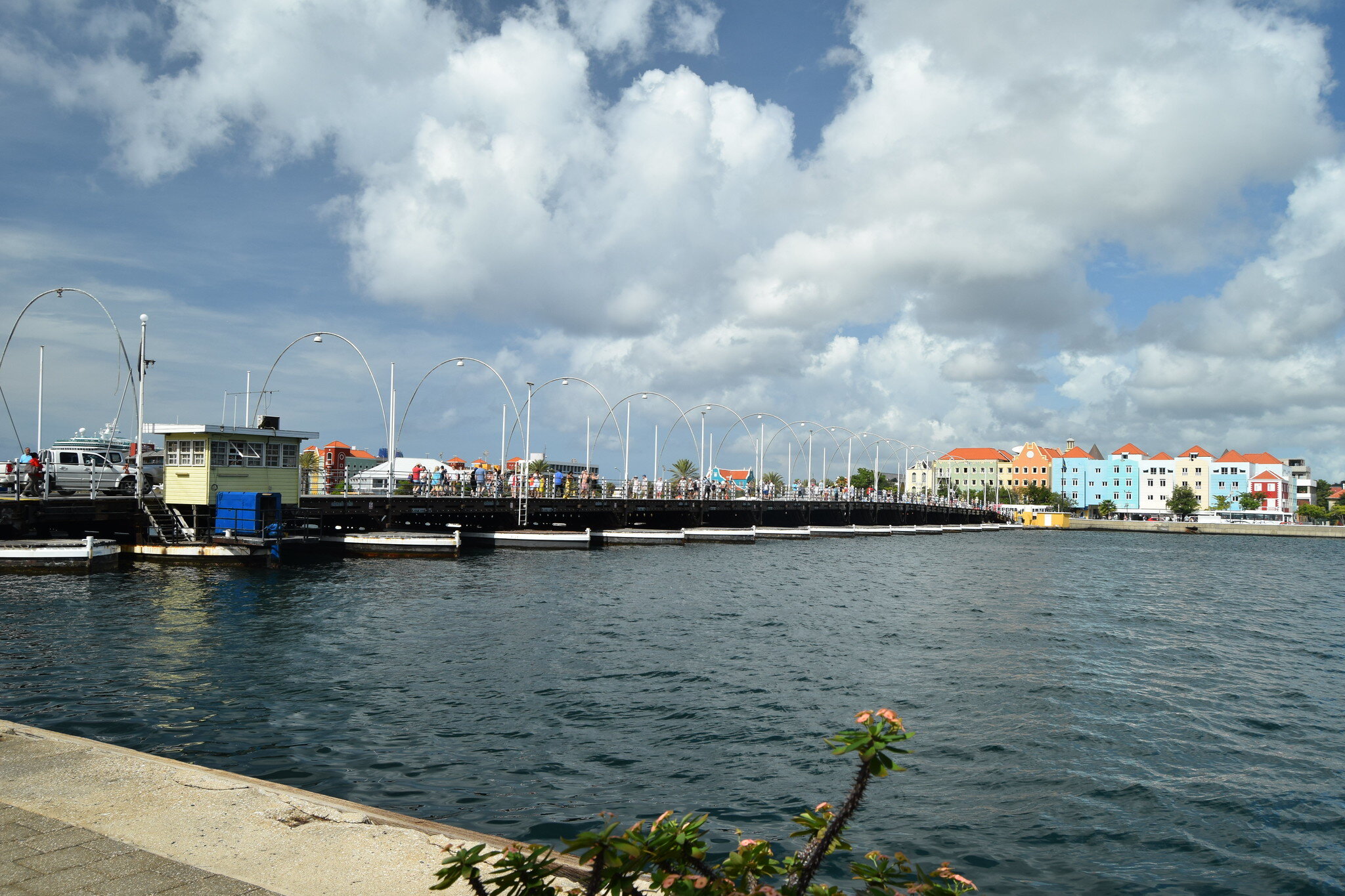 pontoon bridge